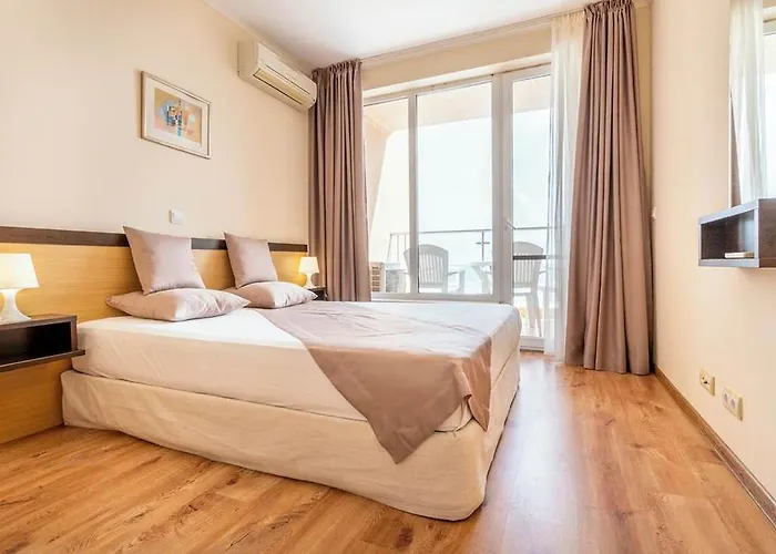 Obzor Beach Resort Aparthotel 4*